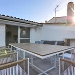 3 Bedroom Amazing Home In Frejus