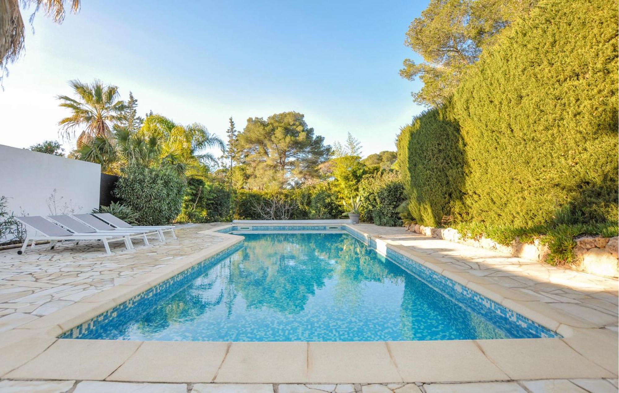3 Bedroom Amazing In Hébergement de vacances *